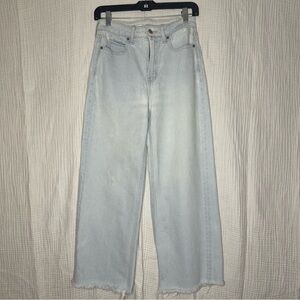 Old Navy Jeans Womens 0 Extra High-Rise Wide Leg Crop Raw Hem Light Blue Denim